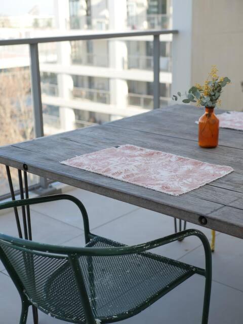 Suite Parentale Avec Sdb Dans Appartement Avec Rooftop モンペリエ エクステリア 写真